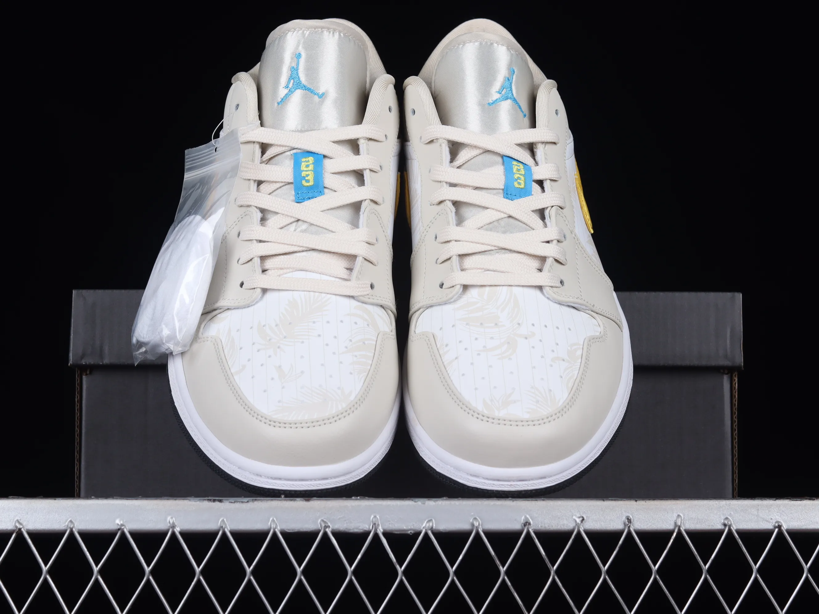 All categories Air Jordan Jordan series basketball shoes Air Jordan 1 Low Air Jordan 1 Low "Amarillo" AJ1 Joe 1 palm leaf low-top cultural and casual sneakers CK3022-107